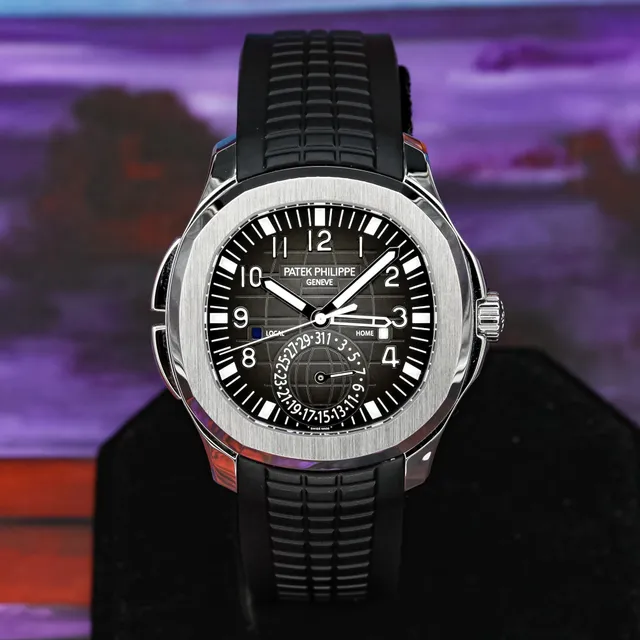 Patek Philippe Aquanaut 5164A